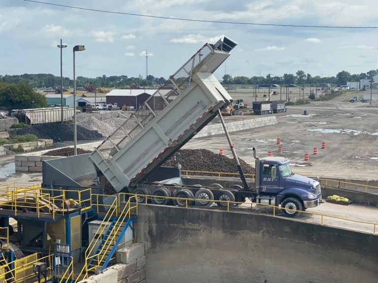 Hiring Bay City InPlant Drivers! D.H.T.